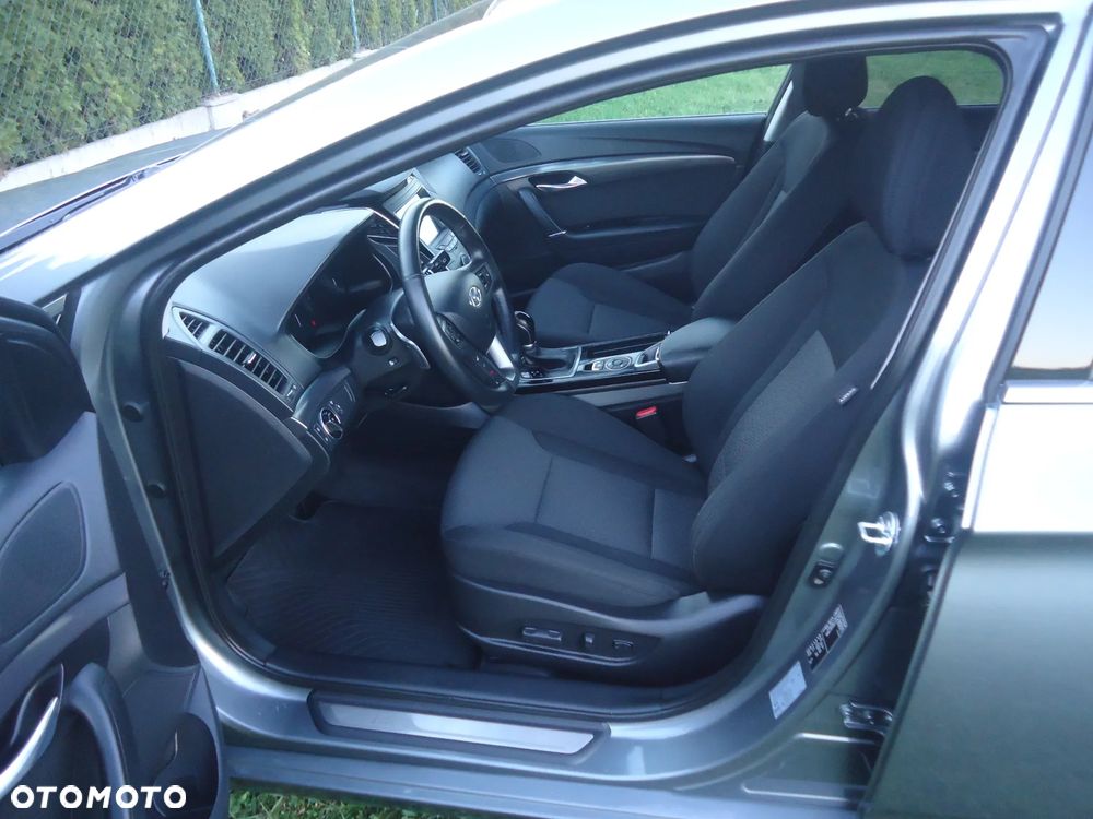 Hyundai i40 Kombi 2.0 Automatik Premium - 22