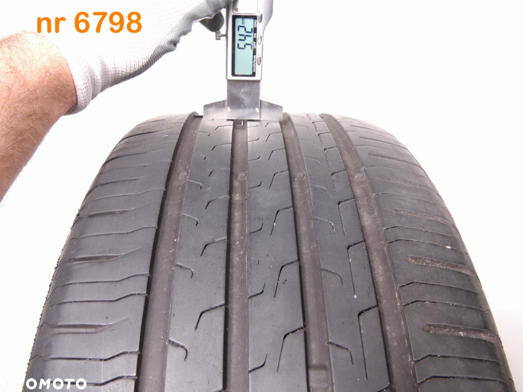 Continental EcoContact 6 235/55 R19 - 2