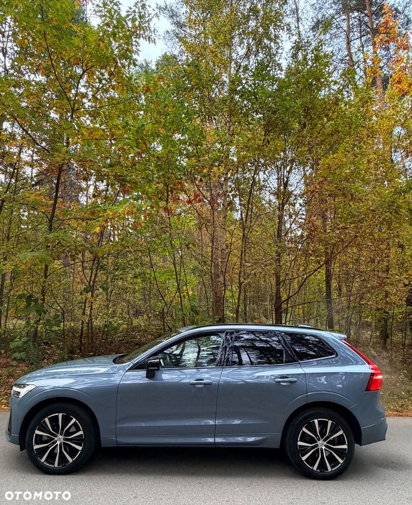 Volvo XC 60 B5 B AWD Ultimate Dark - 12