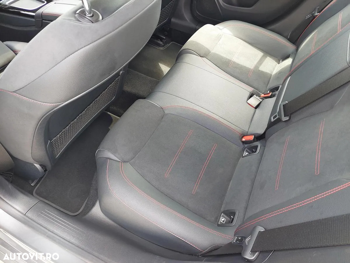 Mercedes-Benz A 180 d 8G-DCT - 13