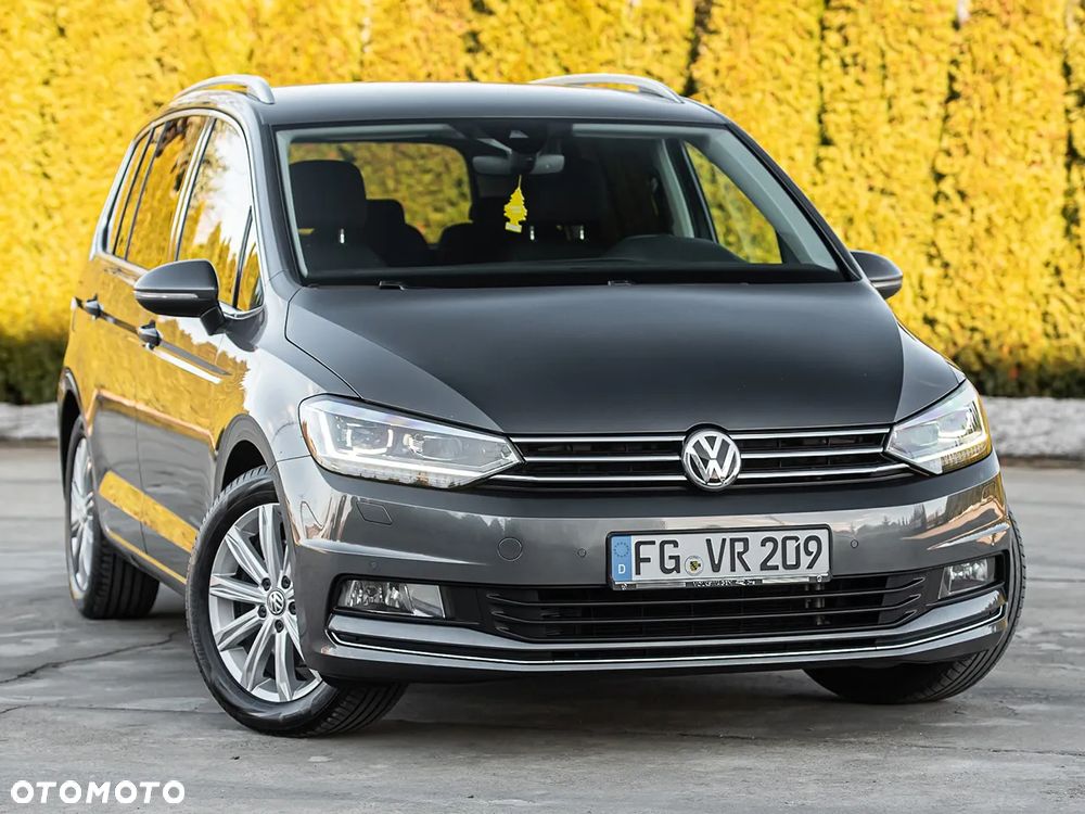 Volkswagen Touran 1.8 TSI (BlueMotion Technology) DSG Highline - 2