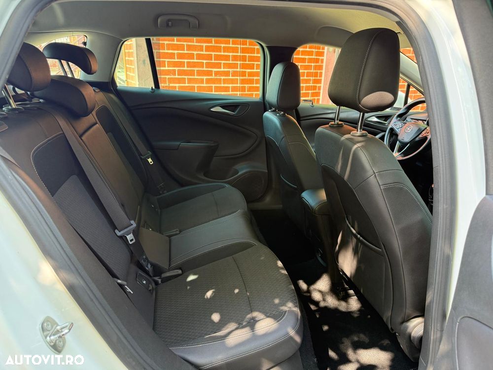 Opel Astra 1.6 BiTurbo D (CDTI) Start/Stop Innovation - 20