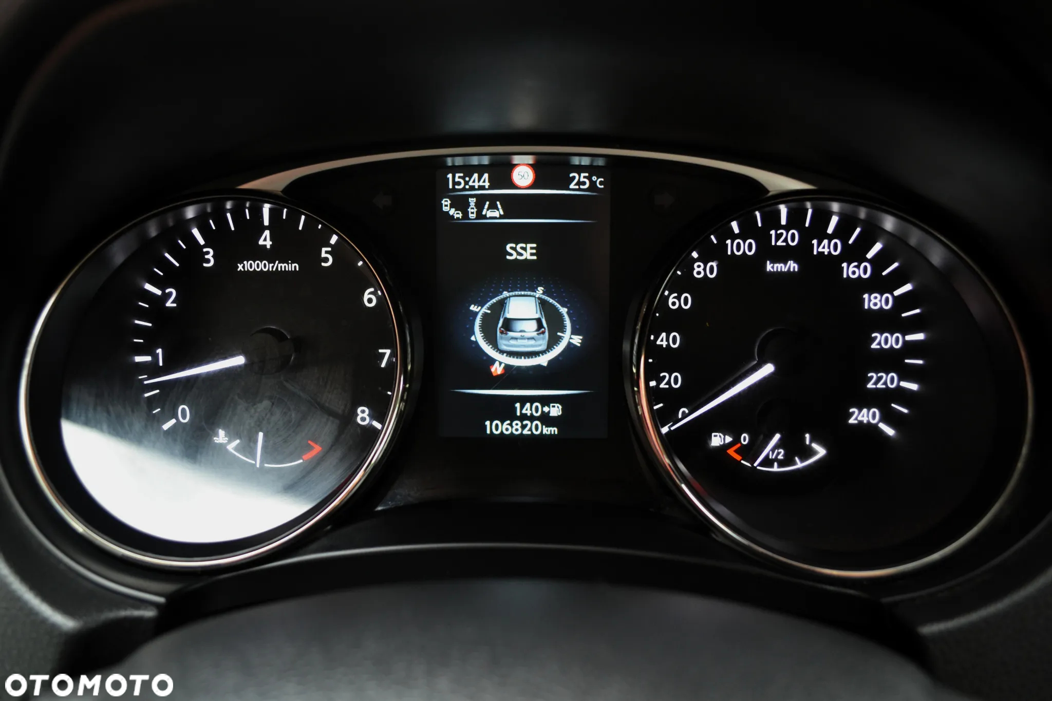 Nissan X-Trail 1.6 DIG-T Tekna 2WD - 40