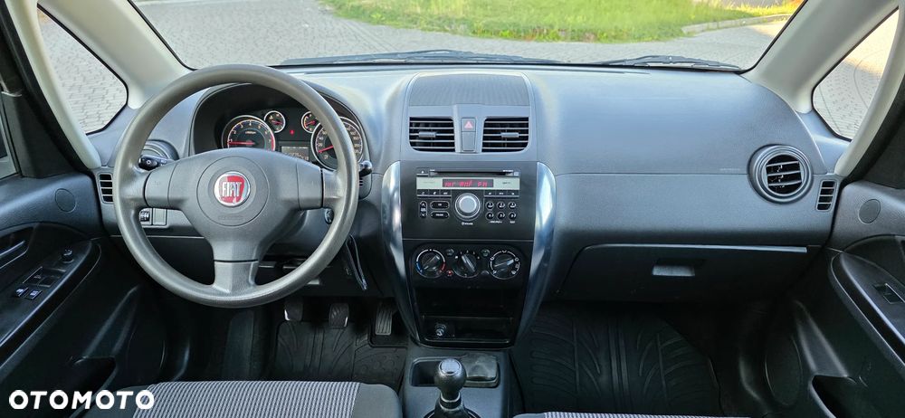 Fiat Sedici - 17