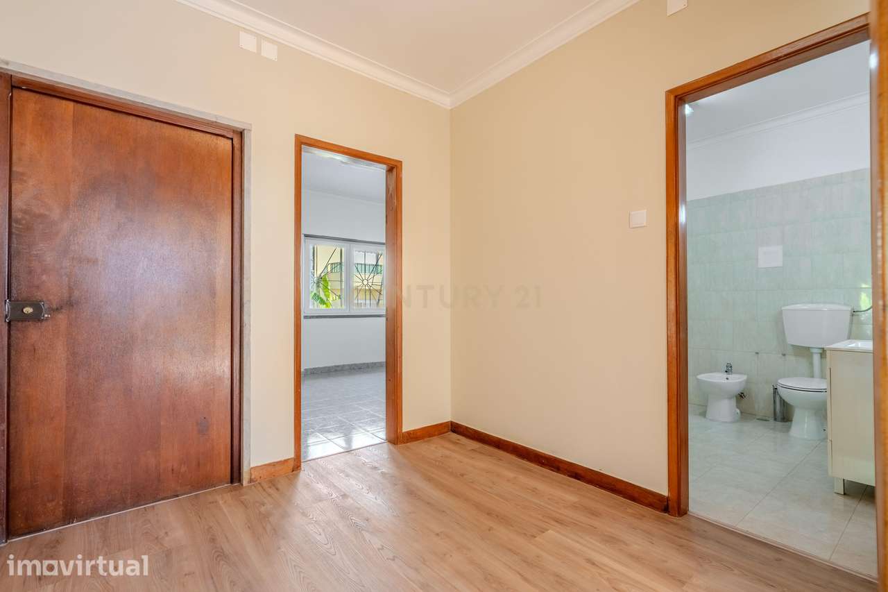 Apartamento T2 Alto da Ajuda, Lisboa - Oportunidade Única - Grande imagem: 5/33