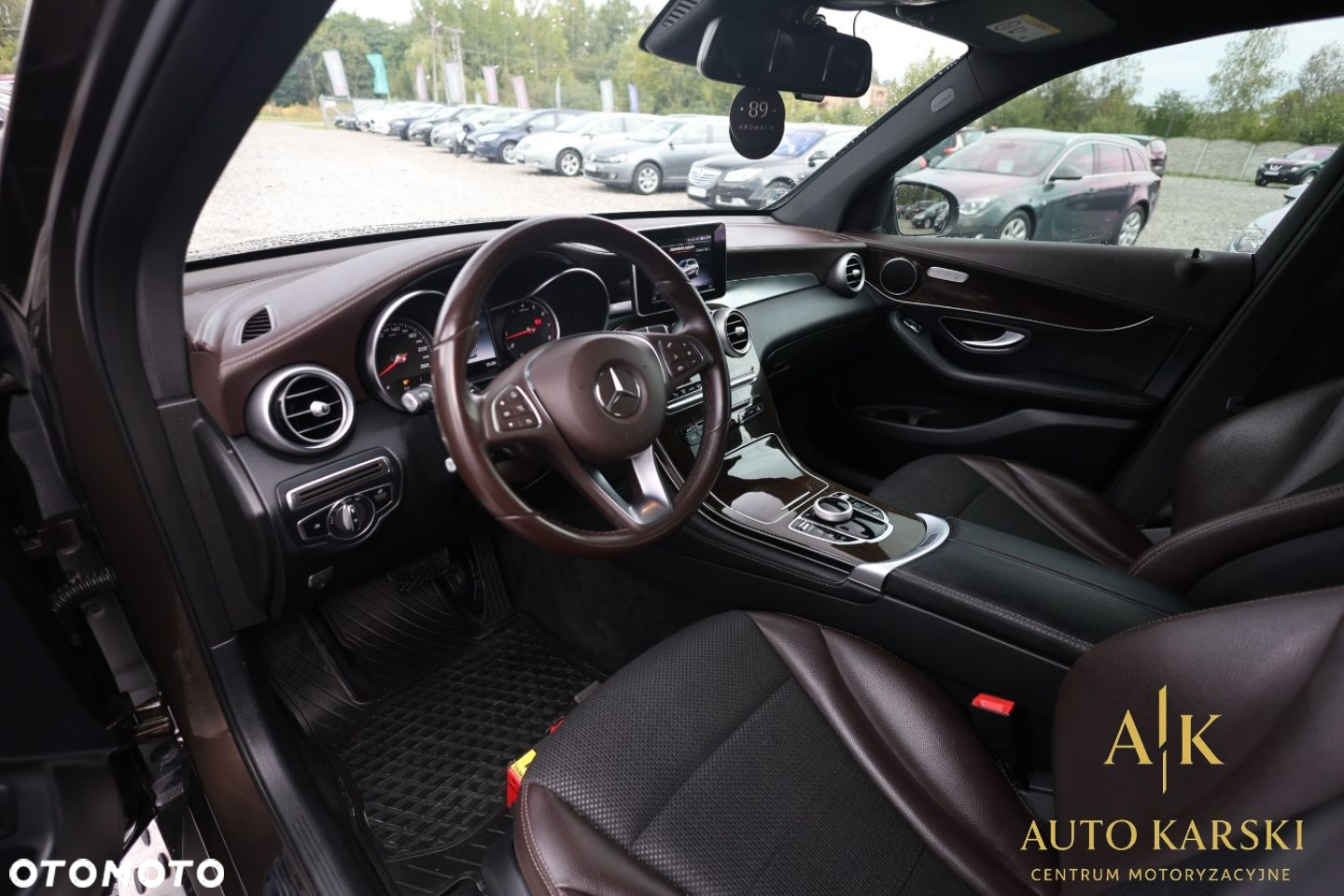 Mercedes-Benz GLC - 35