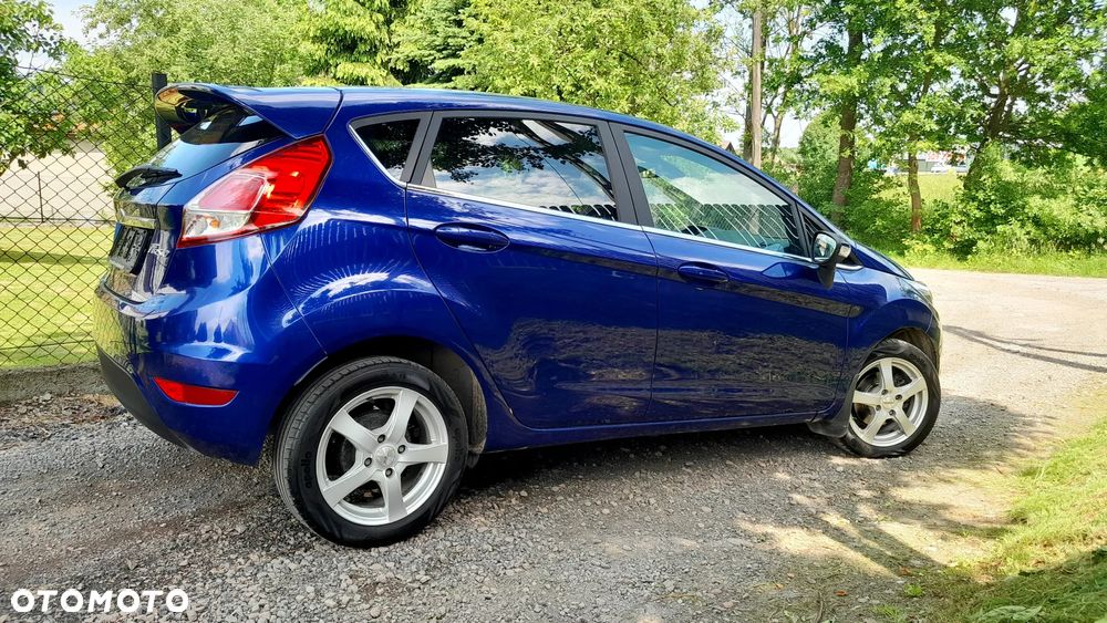 Ford Fiesta - 17