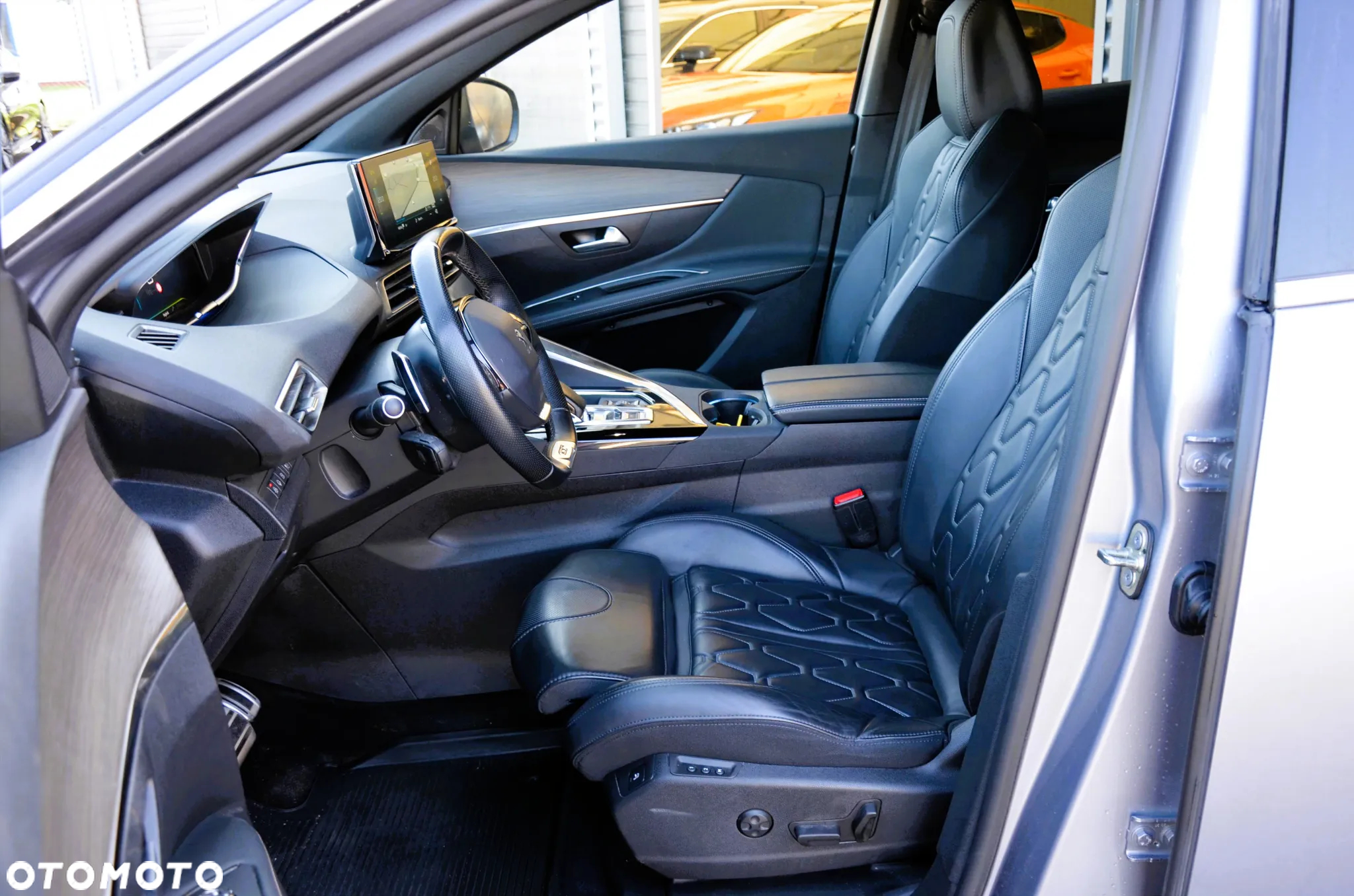 Peugeot 3008 1.6 PureTech Hybrid PHEV Allure Pack S&S EAT8 - 10