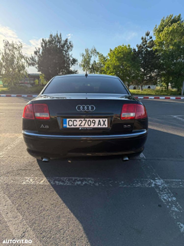 Audi A8 3.0 TDI Quattro Aut - 2