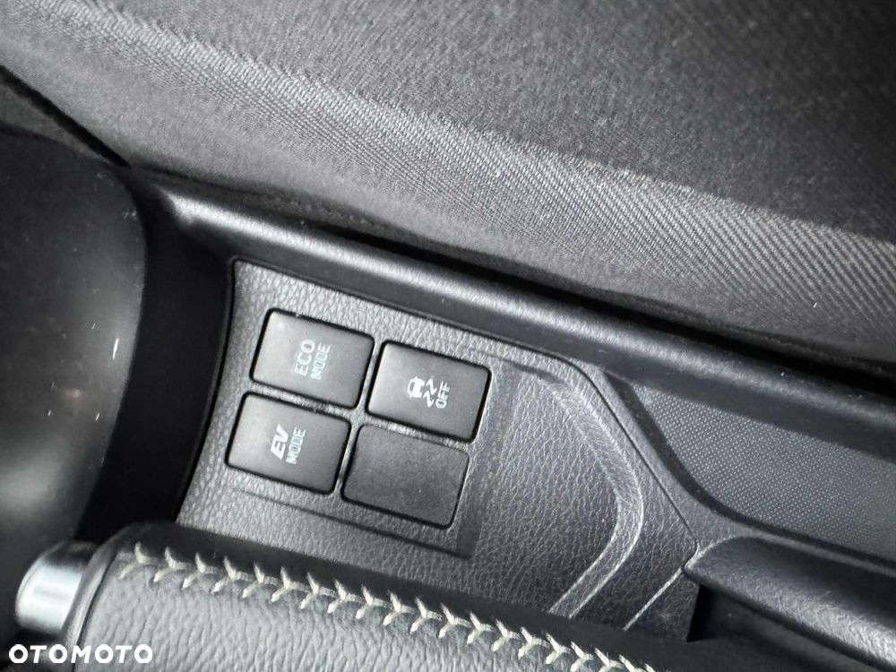 Toyota Yaris 1.5 VVT-i - 12