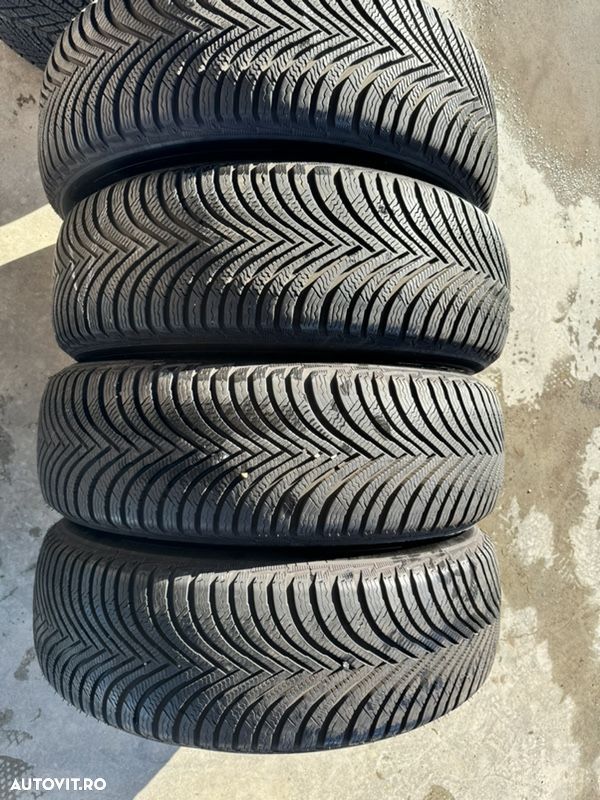 vând 4 anvelope 215/65/17 Michelin de iarnă ca noi - 1