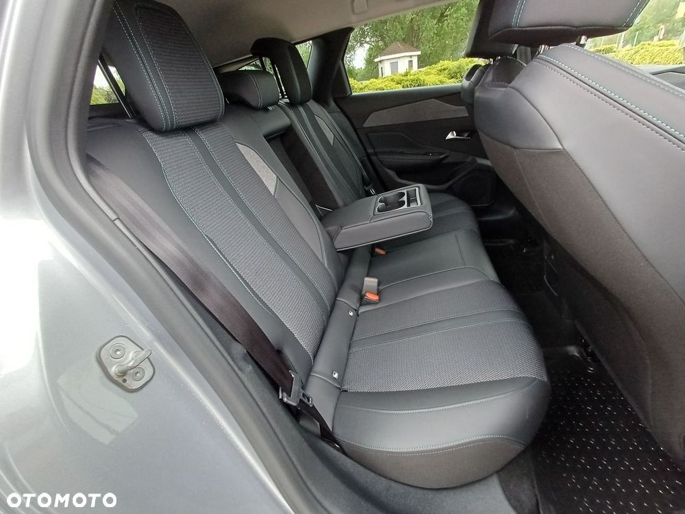 Peugeot 308 1.5 BlueHDi Allure Pack S&S EAT8 - 31