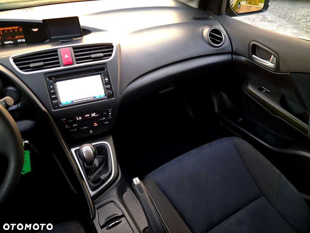 Honda Civic 1.8 Comfort Navi SD - 22
