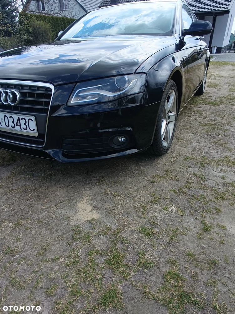 Audi A4 Avant 2.0 TDI DPF multitronic Ambition - 4