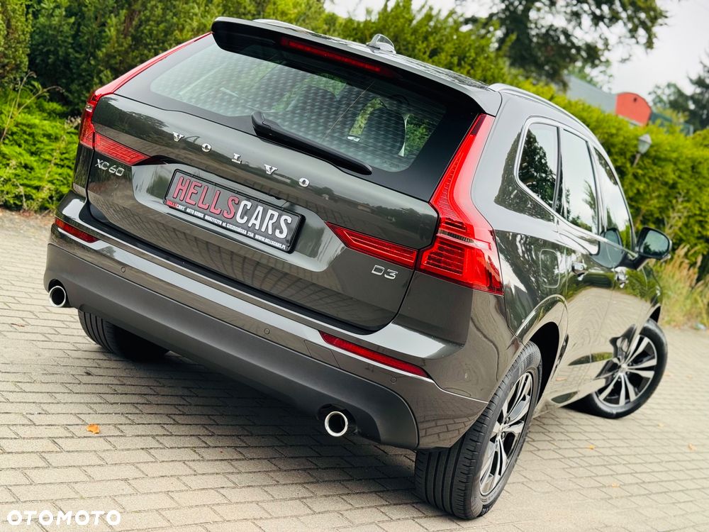 Volvo XC 60 D3 Momentum Pro - 11