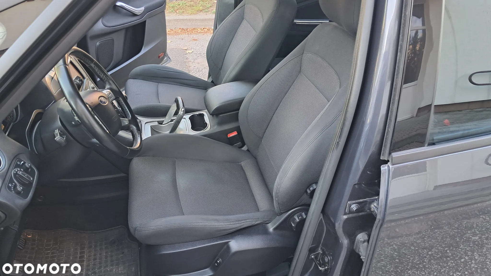 Ford S-Max 2.0 Titanium - 12