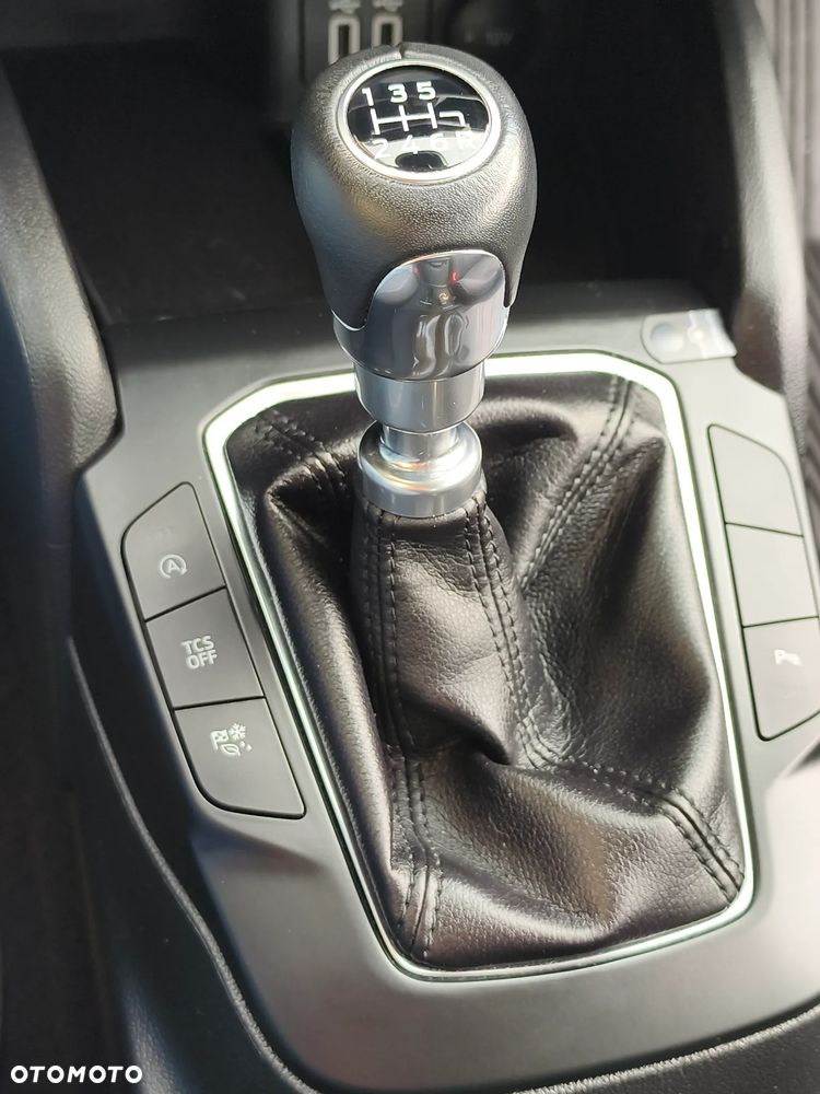 Ford Focus - 12