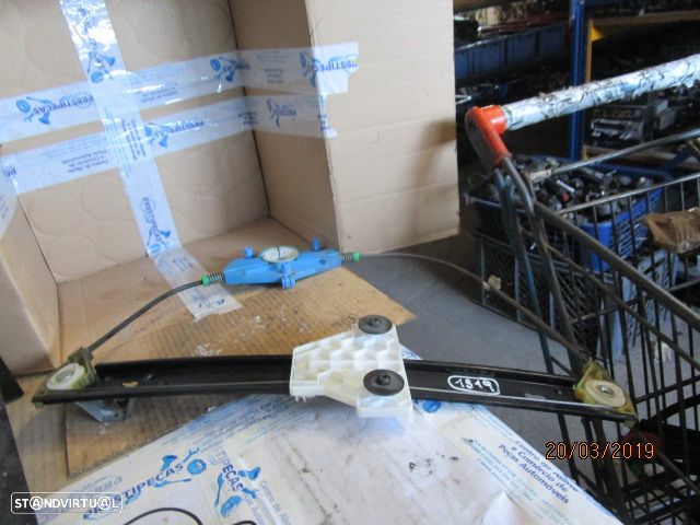 Elevador Sem Motor 8E0839461C AUDI A4 SW 2007 5P TE - 3