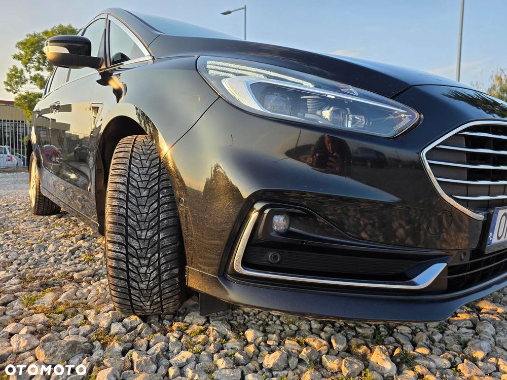 Ford S-Max 2.0 EcoBlue Titanium - 39
