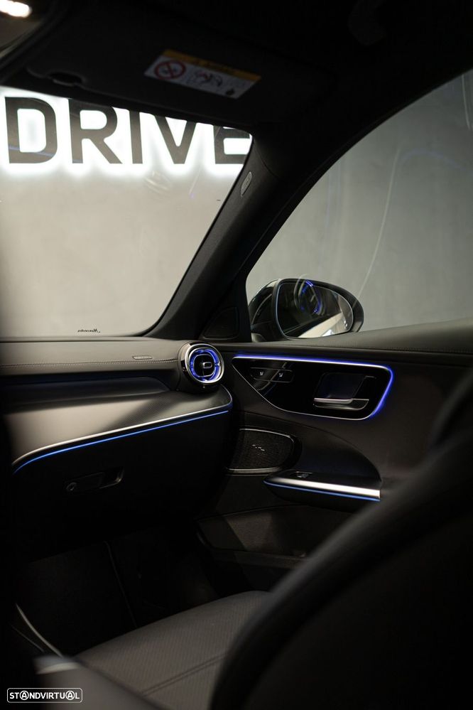 Mercedes-Benz C 300 e AMG Line - 27