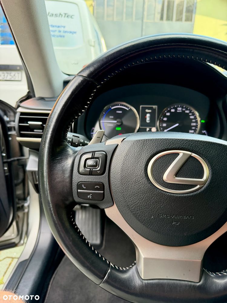 Lexus IS 200t / 300 Elegance - 24