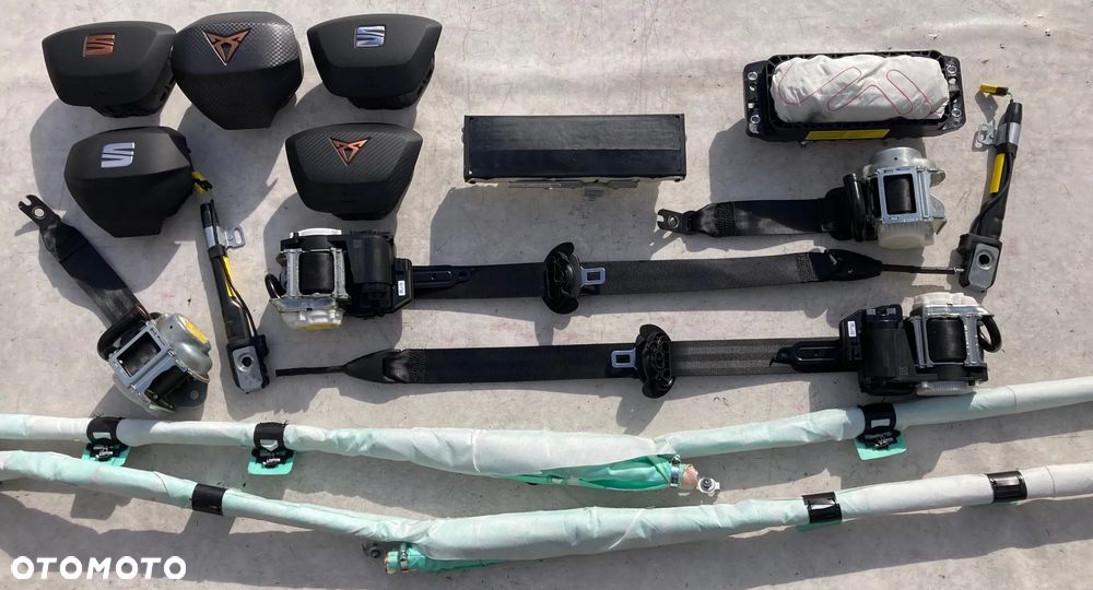 SEAT LEON CUPRA FORMENTOR DESKA KONSOLA KOKPIT PULPIT PÓŁKA PARAPET PODUSZKI POWIETRZNE KIEROWCY PASAŻERA KOLAN AIR BAG PODUSZKA POWIETRZNA KOLANOWA AIRBAG FOTELA W FOTEL KANAPY AIR BAG LĘDŹWIOWY PASY PAS NAPINACZE DOPINACZE SKÓRA NIĆ SZYTA naprawa !!! - 11