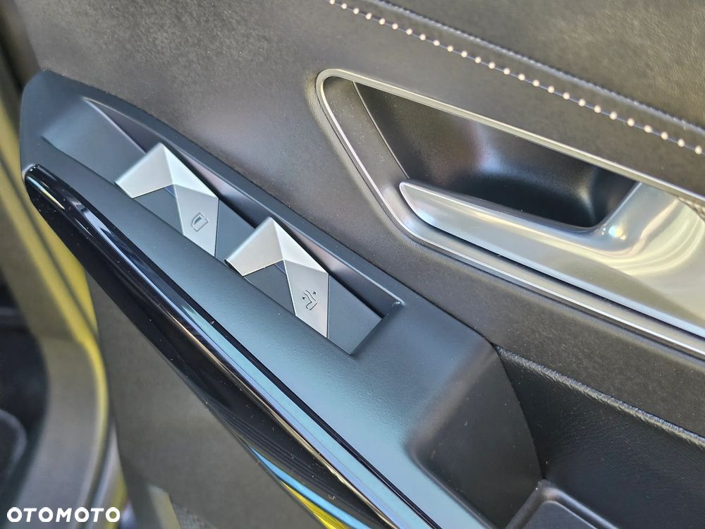 DS Automobiles DS 7 Crossback - 18