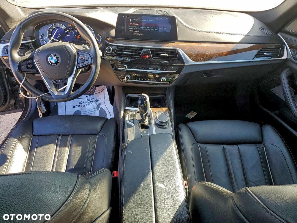 BMW Seria 5 530i - 10