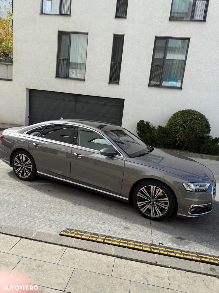 Audi A8 - 3