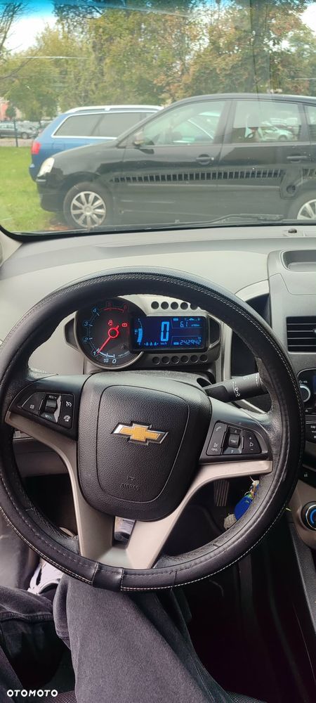 Chevrolet Aveo 1.3 D LTZ S/S - 10