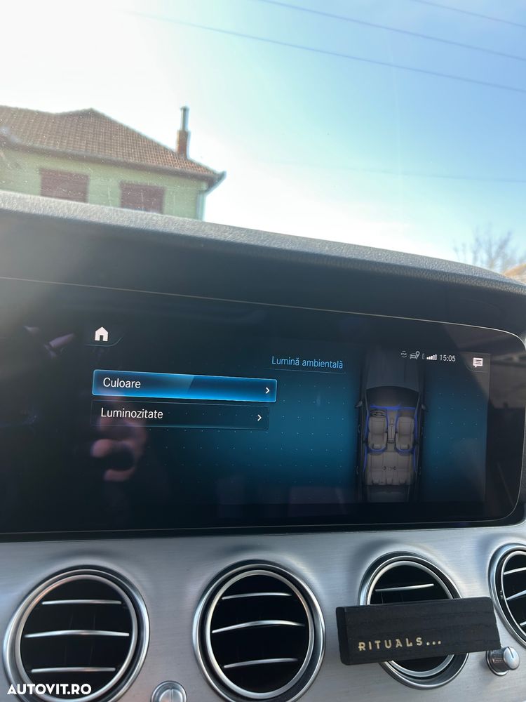 Mercedes-Benz E 300 de 9G-TRONIC Night Edition - 19