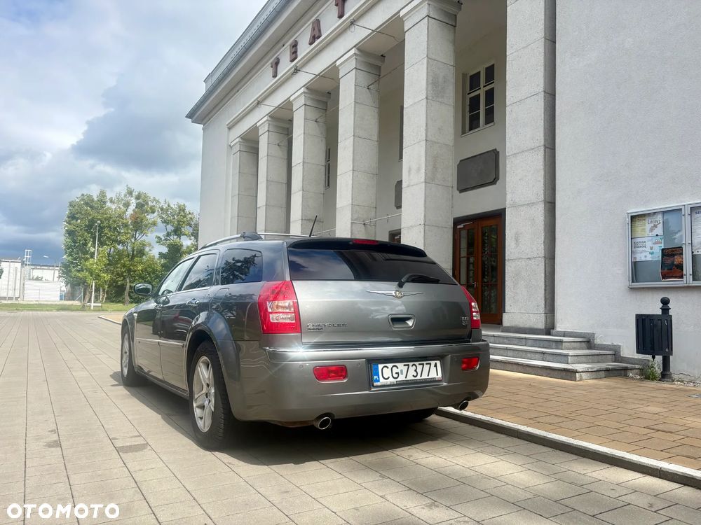 Chrysler 300C - 6
