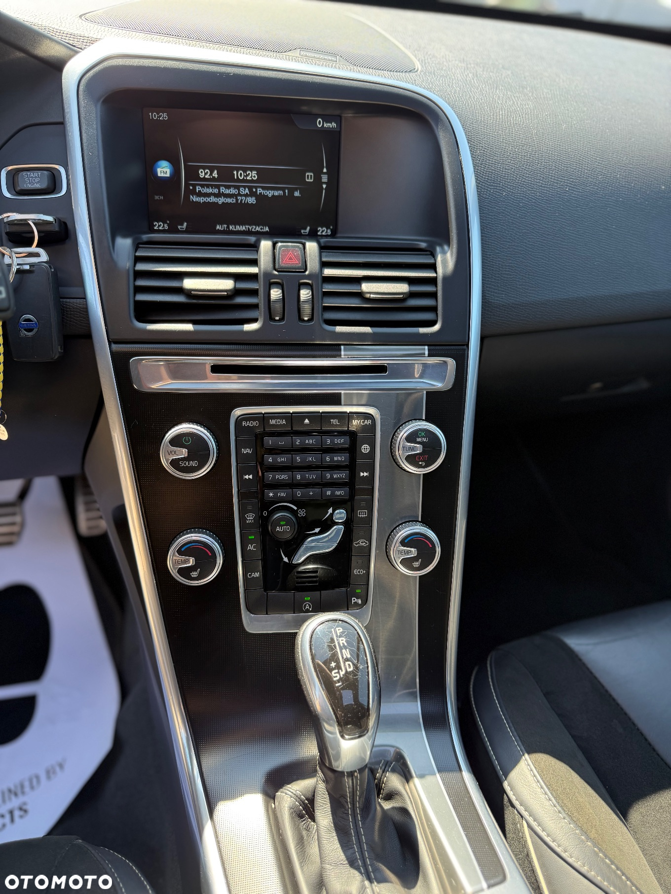 Volvo XC 60 D4 Drive-E Momentum - 18