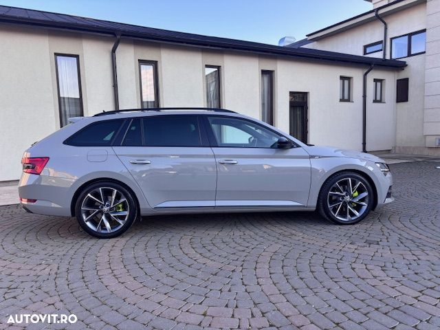 Skoda Superb 2.0 TDI DSG Sportline - 3