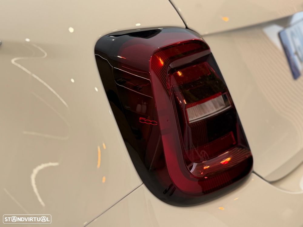 Fiat 500e 42kWh la Prima (by Bocelli) - 21