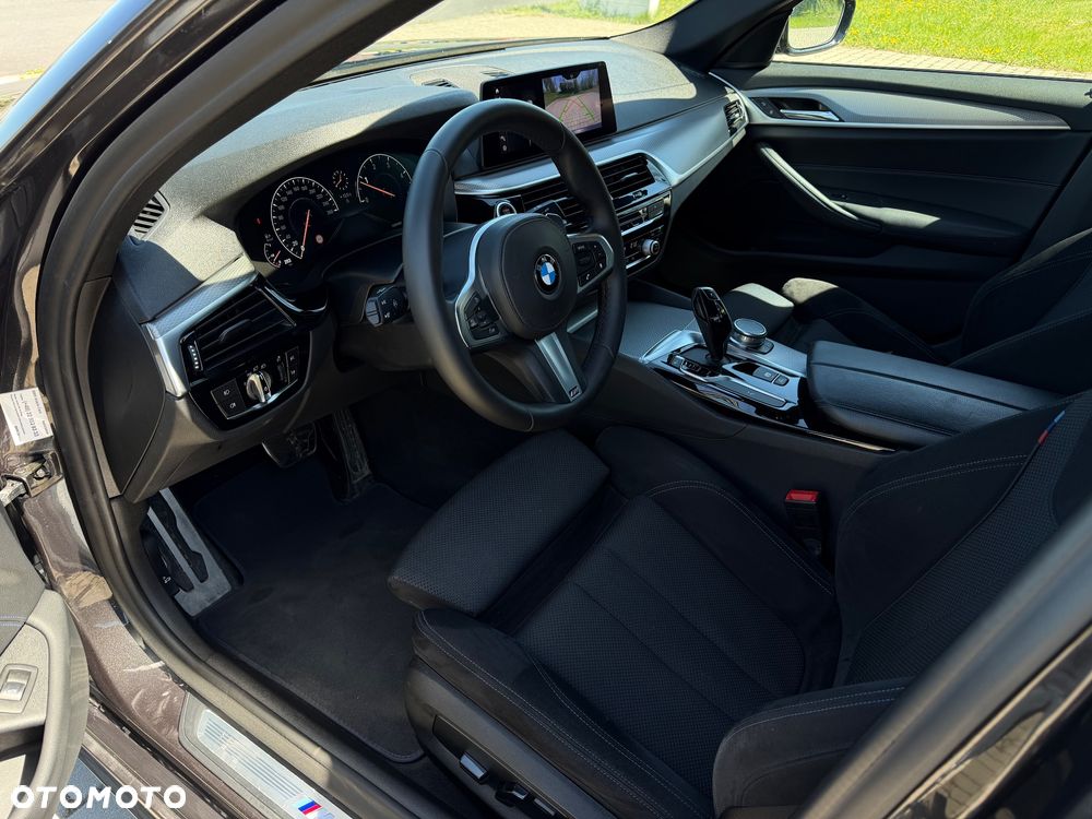 BMW Seria 5 520d xDrive M Sport sport - 7