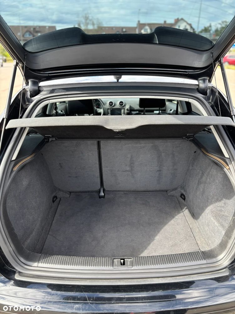 Audi A3 Sportback - 11