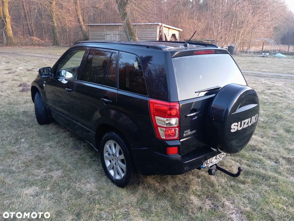 Suzuki Grand Vitara 1.9 DDiS Club DPF Family - 5