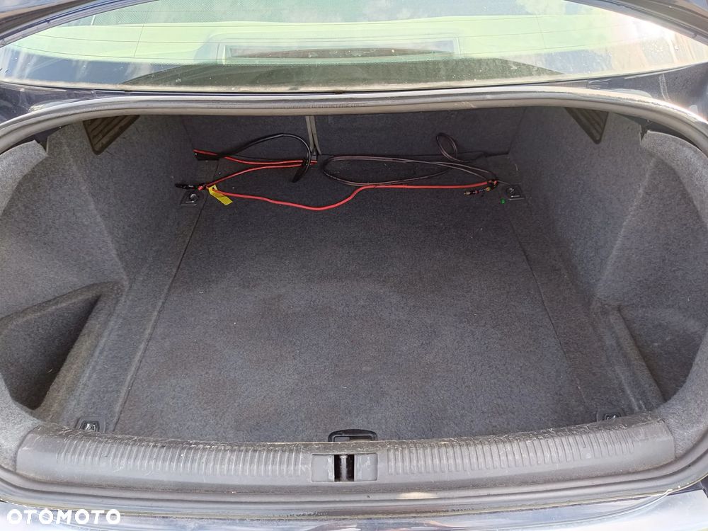 Audi A4 Limousine 2.0T FSI Quattro - 12