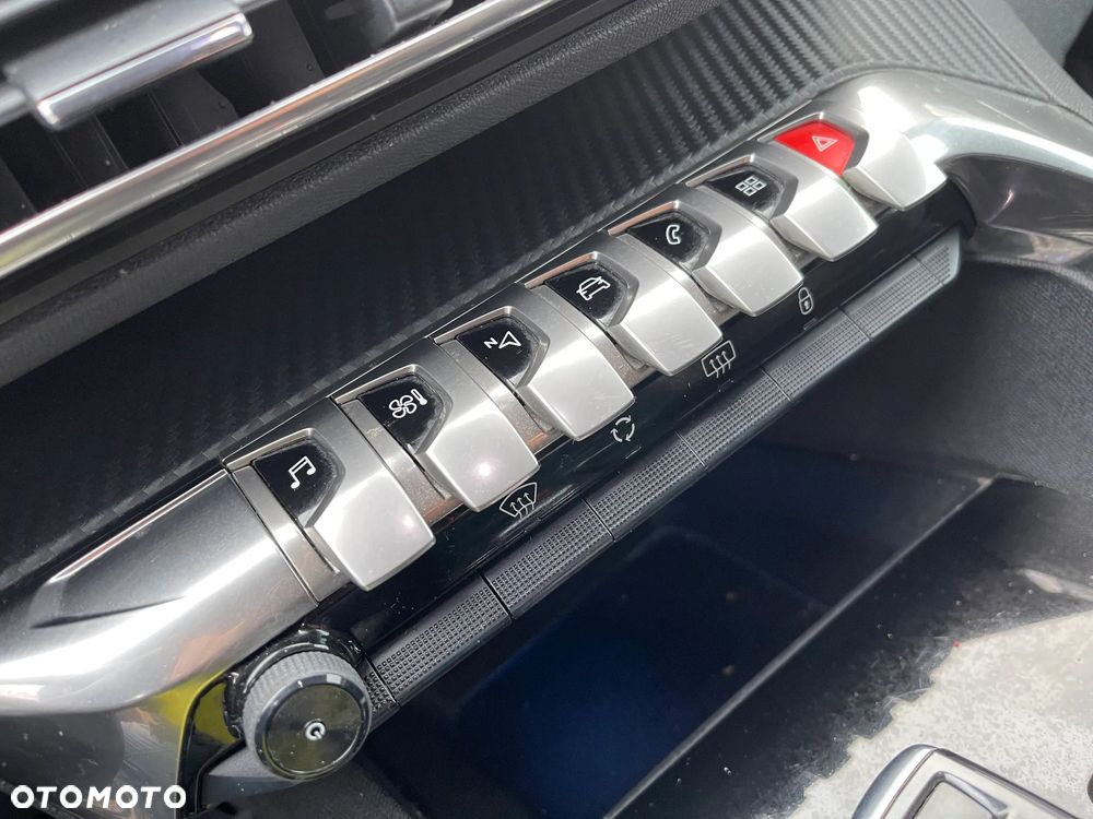 Peugeot 3008 BlueHDi 120 Stop & Start EAT6 Active Business-Paket - 17