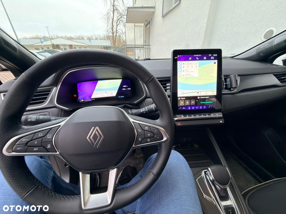 Renault Symbioz - 11