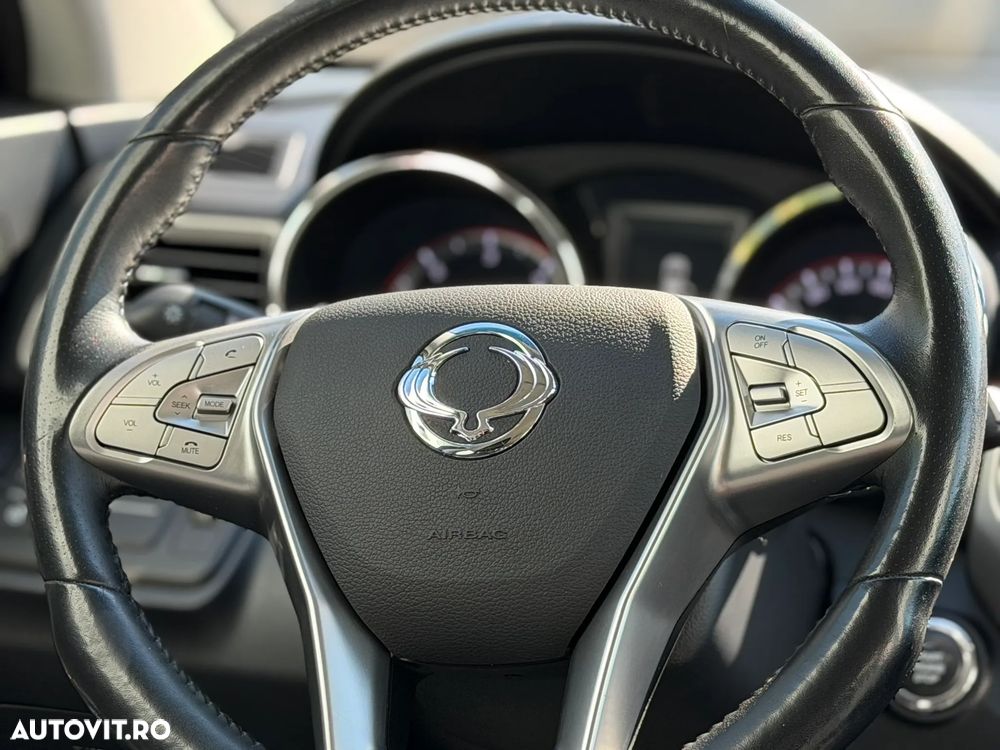 SsangYong Tivoli - 28