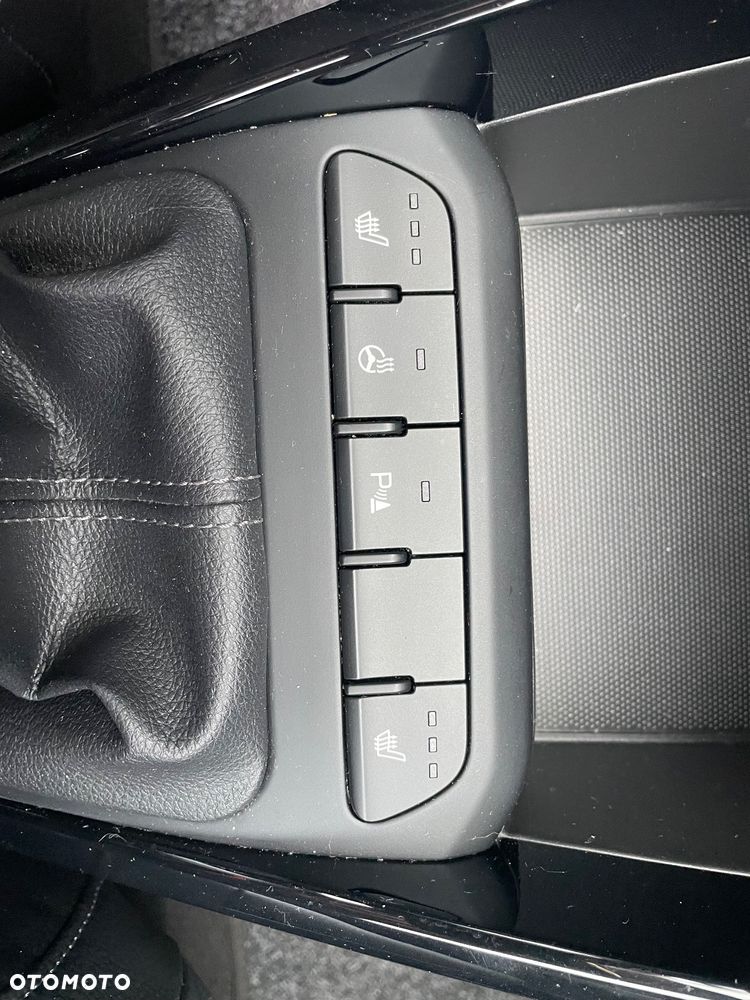 Kia Stonic 1.0 T-GDI 100 OPF Spirit - 16