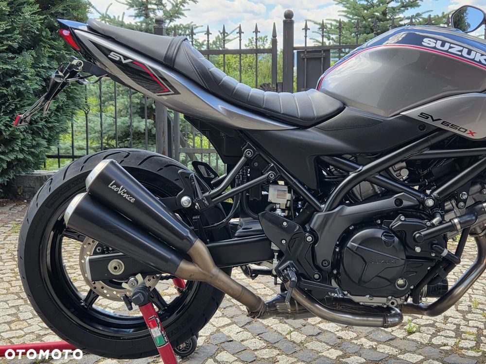 Suzuki SV - 10