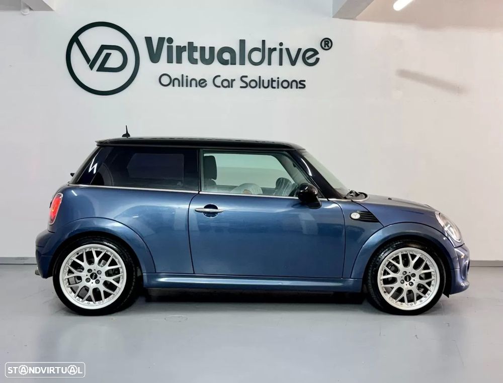 MINI 3 Portas Cooper D - 5