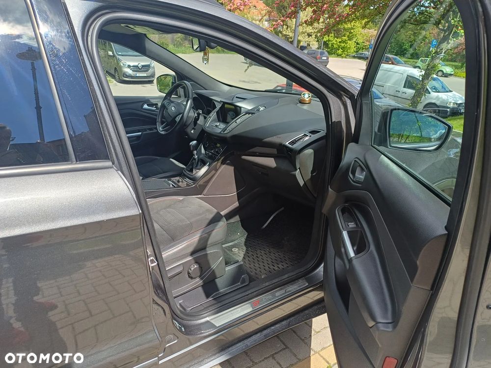 Ford Kuga - 7
