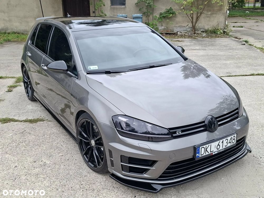 Volkswagen Golf - 8