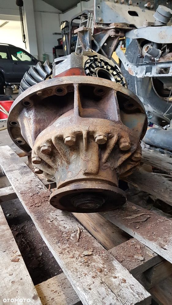 DYFER WKLAD MOSTU VOLVO EV 91 - 3