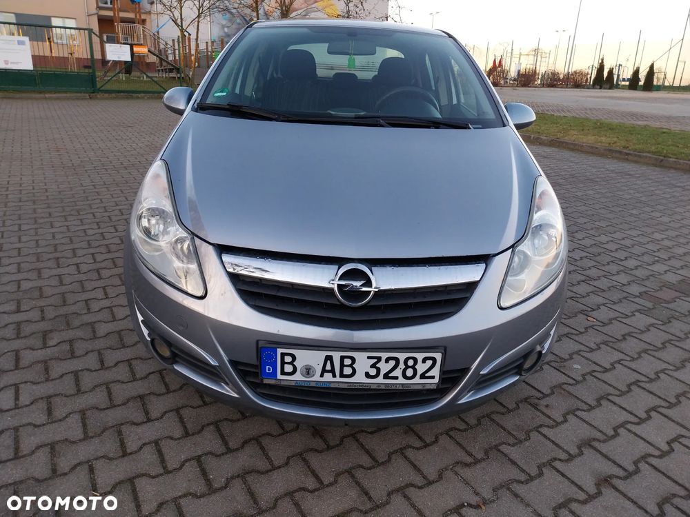 Opel Corsa 1.2 16V Edition - 3
