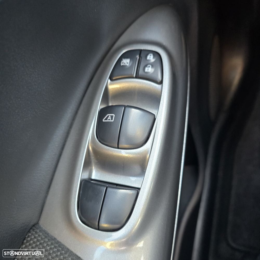 Nissan Juke 1.5 dCi Tekna Premium Ext.1 White L. - 22